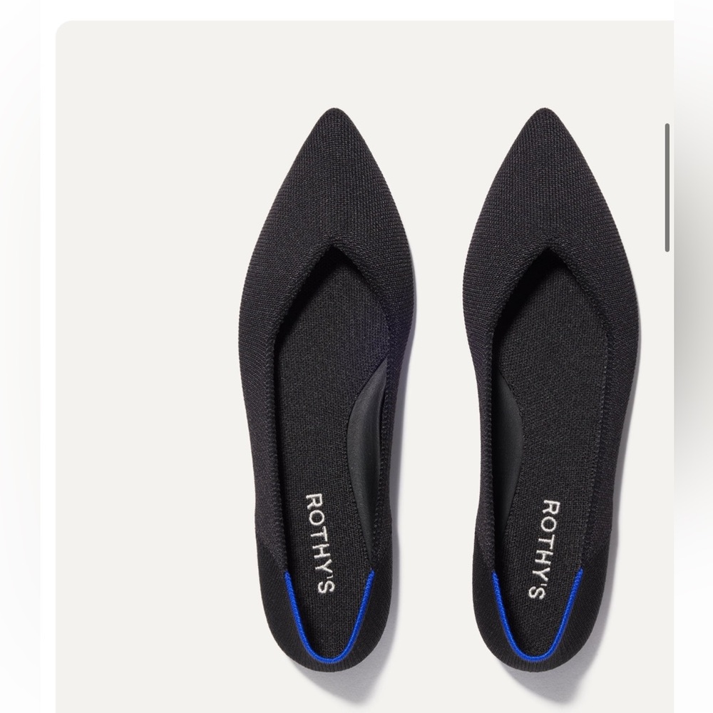 Rothy's The Point in black